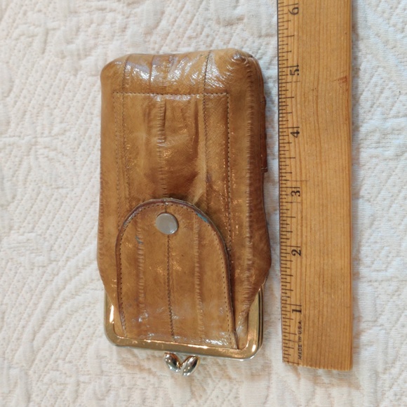 Eel Skin Vintage Cigarette And Lighter Case 1960s Made in Korea - Picture 8 of 8